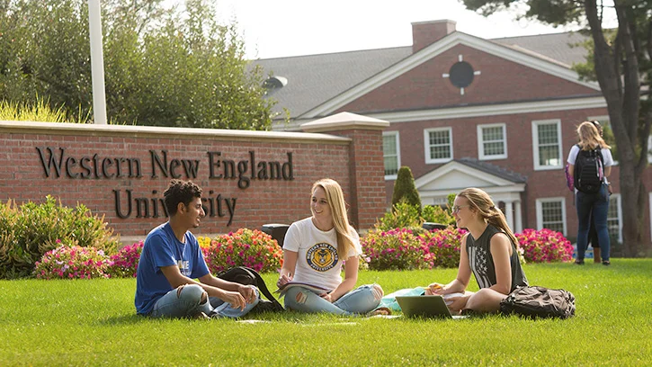 Instalaciones de Western New England University (WNE)